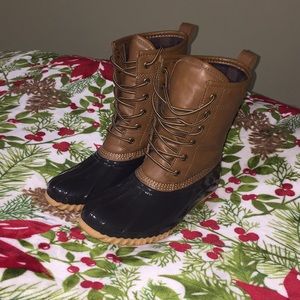 7.5 DUCK BOOTS : The Original Duck Boots